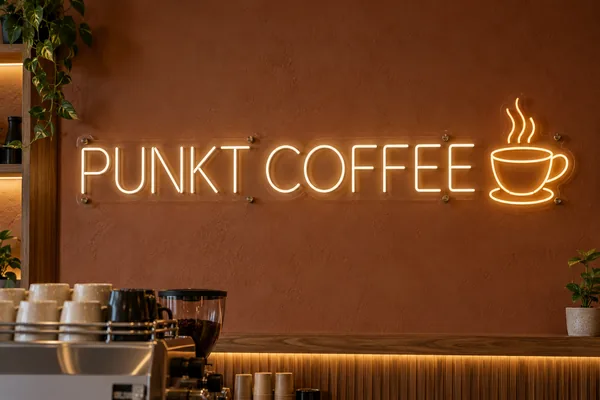 PUNKT COFFEE — Kawiarnia