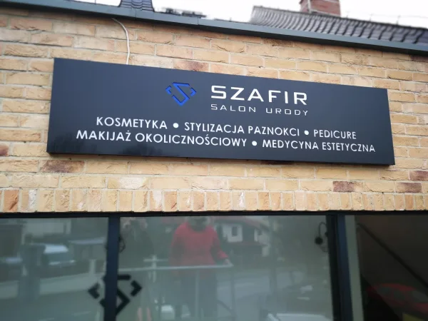 Szafir — kaseton salonu urody