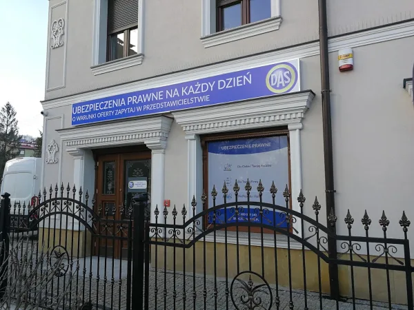 DAS — kasetony i oznakowanie placówek