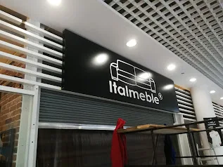 Italmeble — kaseton salonu meblowego
